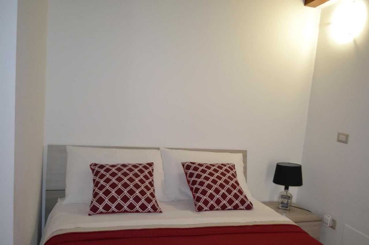 Attica B&B テルリッツィ エクステリア 写真